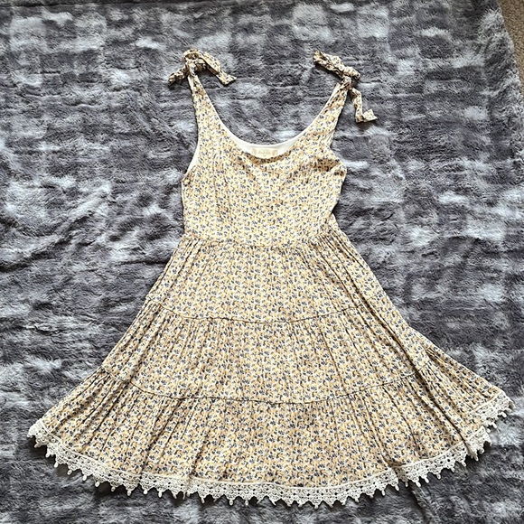 Altar'd State Dresses & Skirts - Yellow Floral Dress